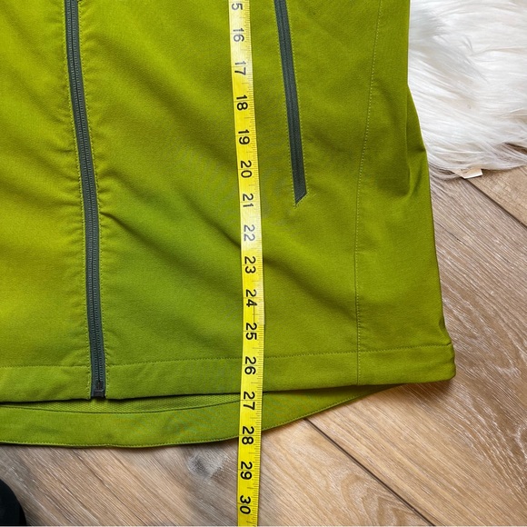 Marmot Long Sleeve Softshell Jacket Cilantro/Crocodile. Size Medium. - Picture 12 of 14